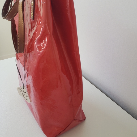 Louis Vuitton The Reade Tall MM Vernis LV Monogram purse - Picture 12 of 13